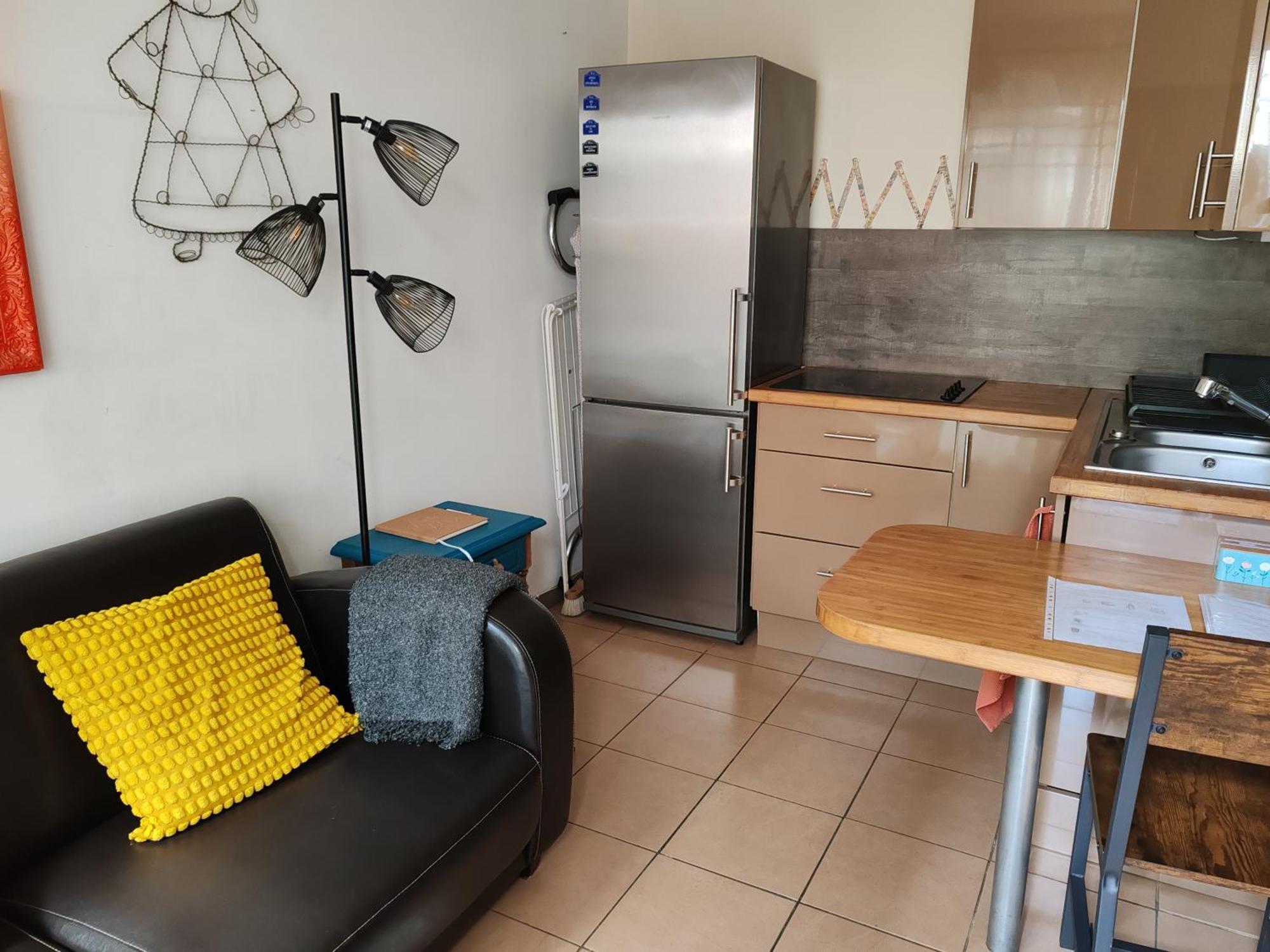 Appartement sur cour nantaise Rezé Extérieur photo